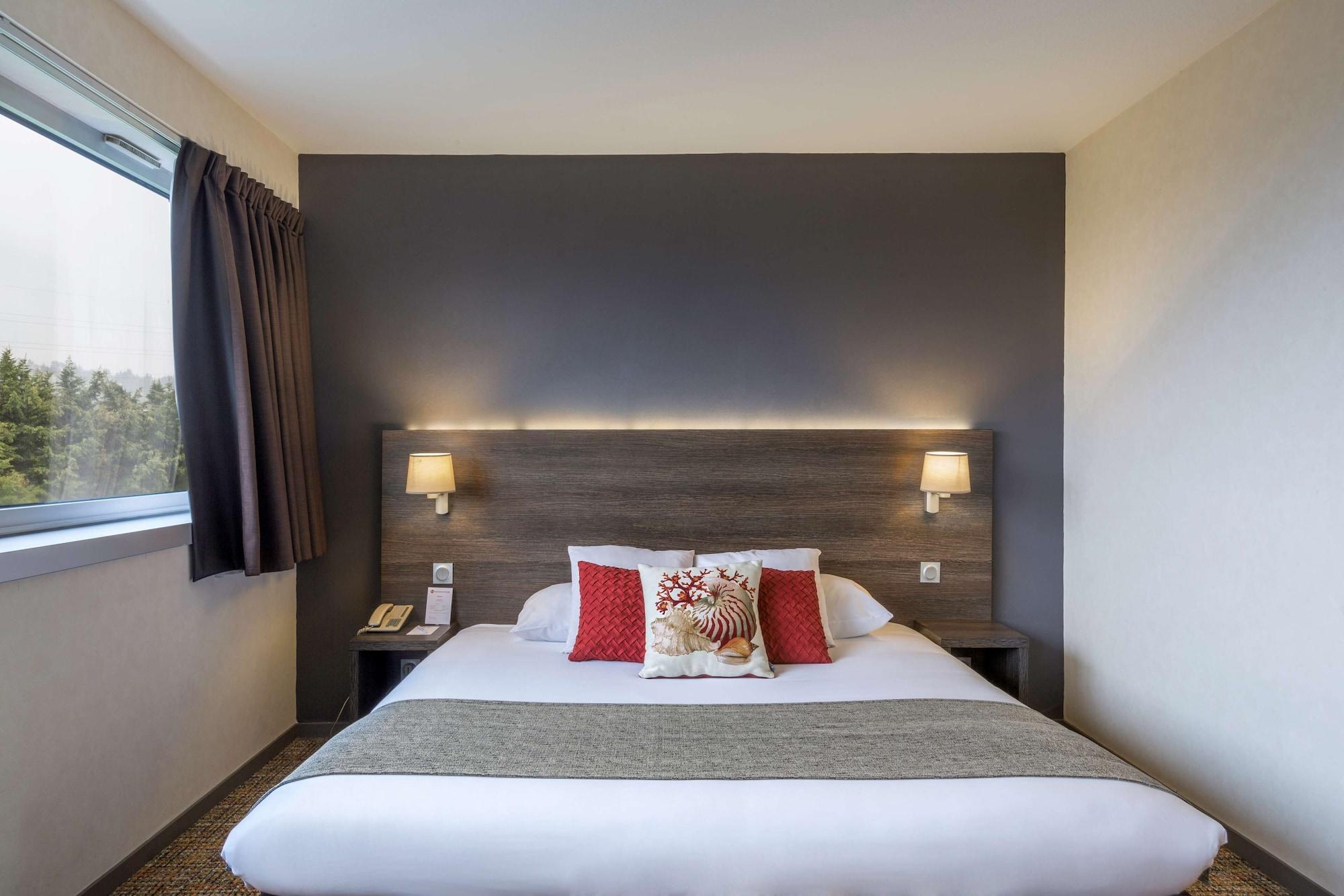 Best Western Plus Hotel Admiral La Tour-de-Salvagny Exterior photo