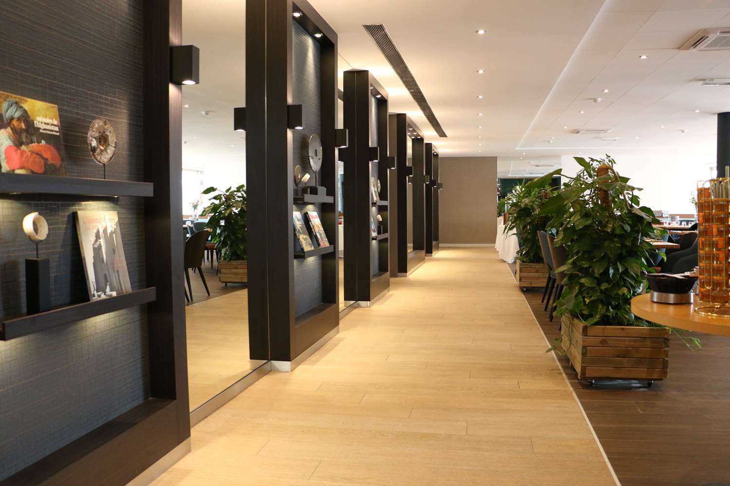 Best Western Plus Hotel Admiral La Tour-de-Salvagny Exterior photo