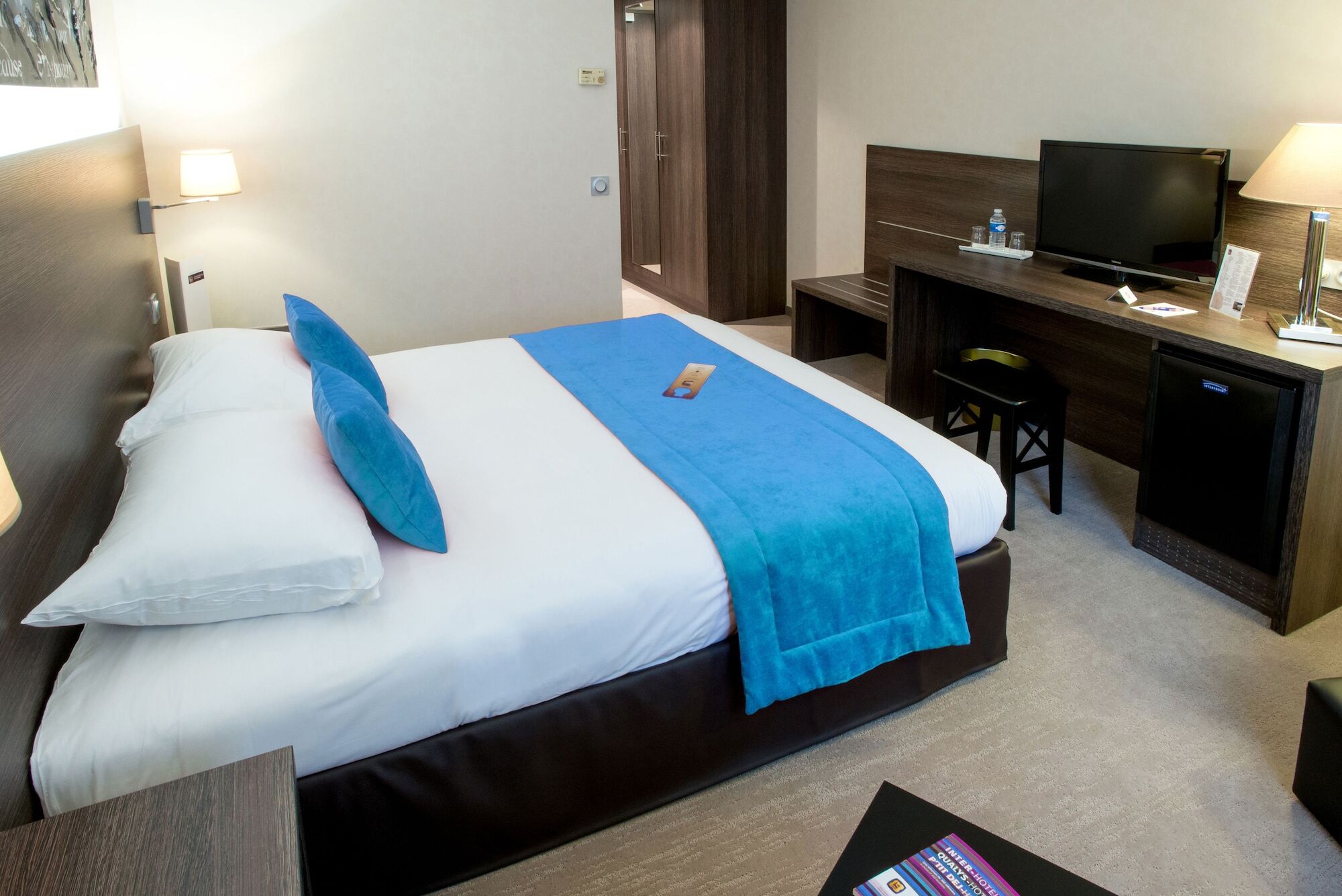 Best Western Plus Hotel Admiral La Tour-de-Salvagny Exterior photo