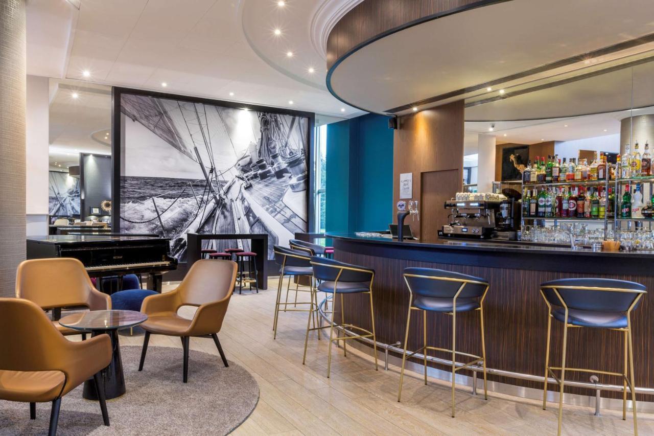 Best Western Plus Hotel Admiral La Tour-de-Salvagny Exterior photo